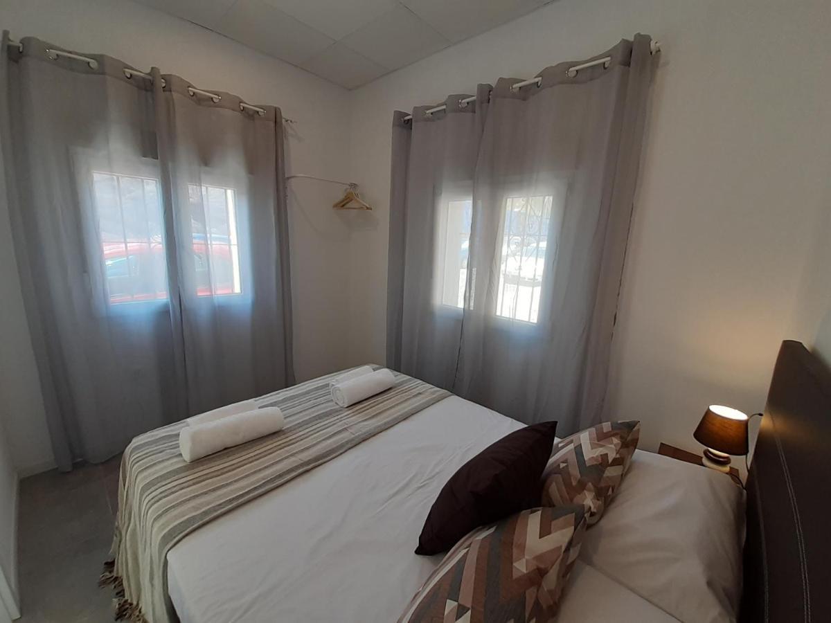 The Yellow Corner Apartment Аліканте Екстер'єр фото
